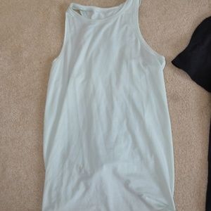LULULEMON TANK WORN ONCE